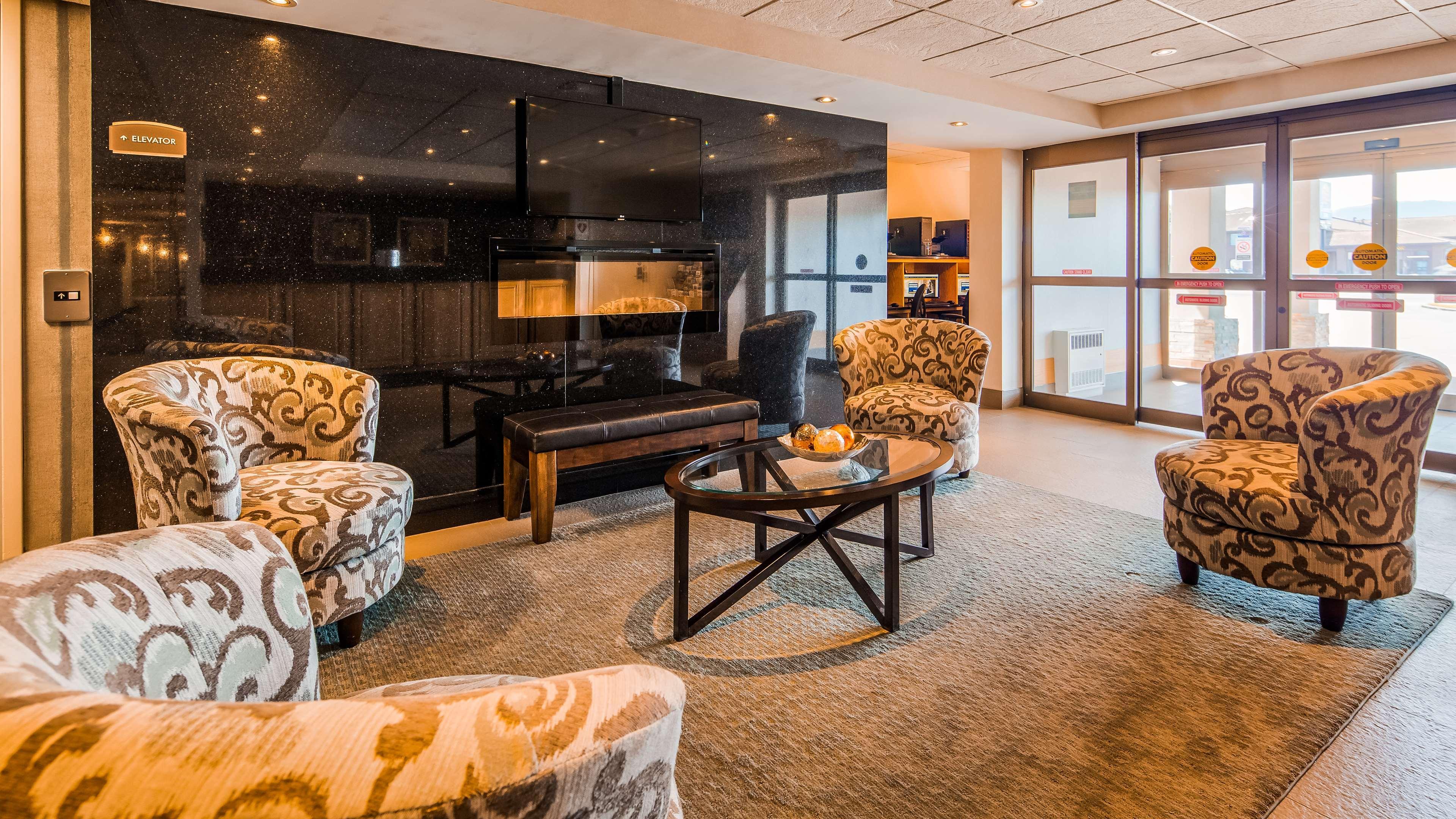Best Western Thunder Bay Crossroads Экстерьер фото