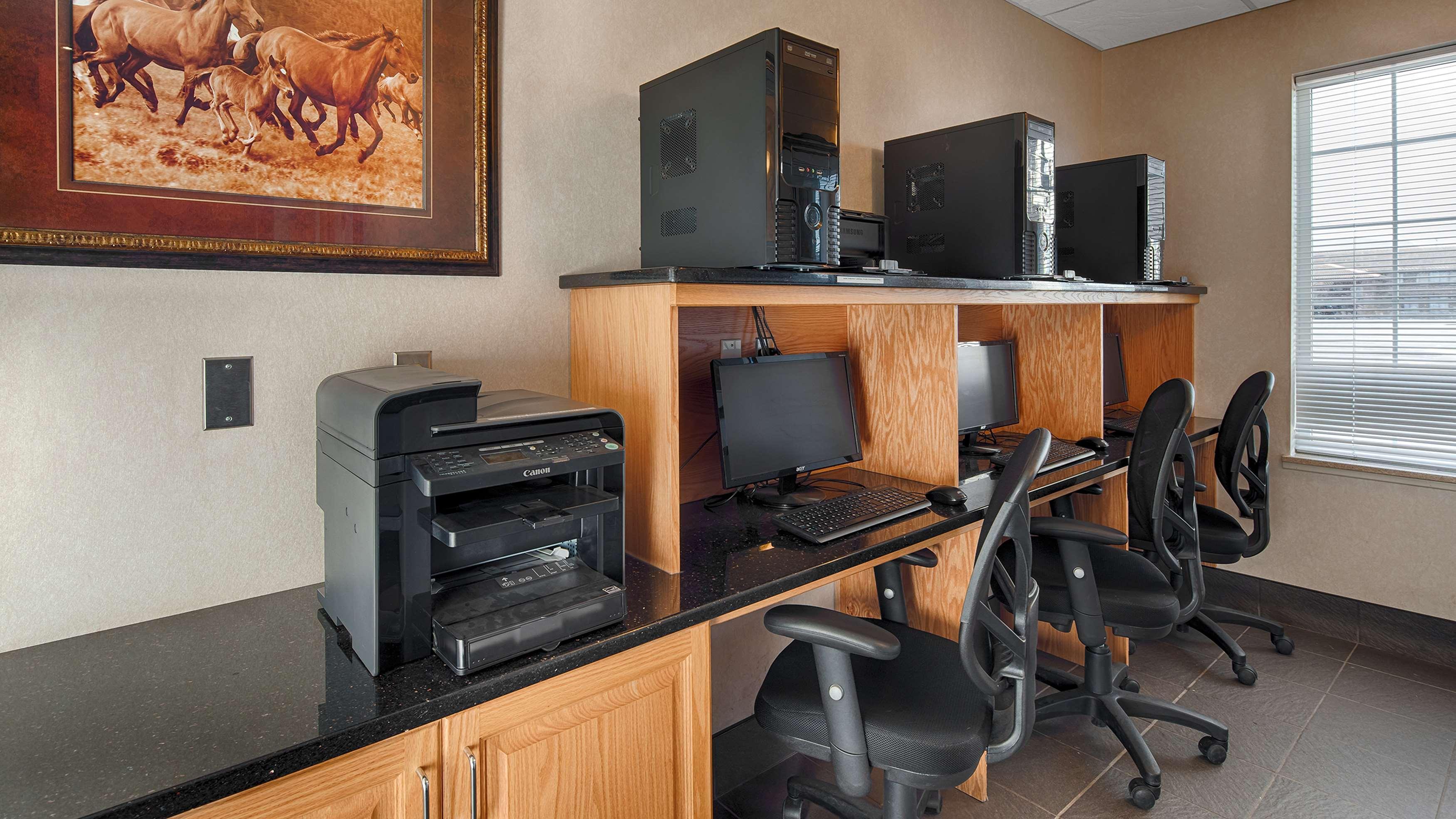 Best Western Thunder Bay Crossroads Экстерьер фото